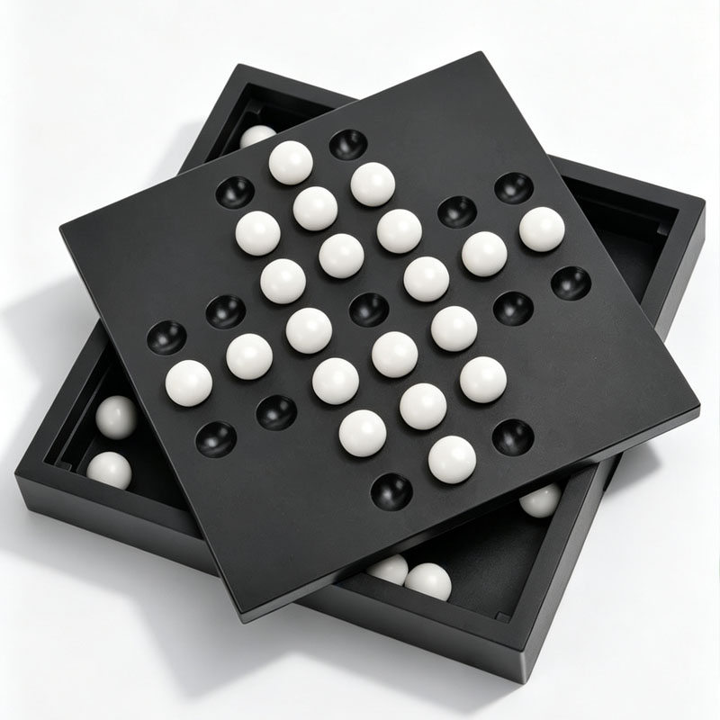 Party Games Classic - Europäisches Klassisches Einzel-Schach Peg Solitaire Lehrreiches